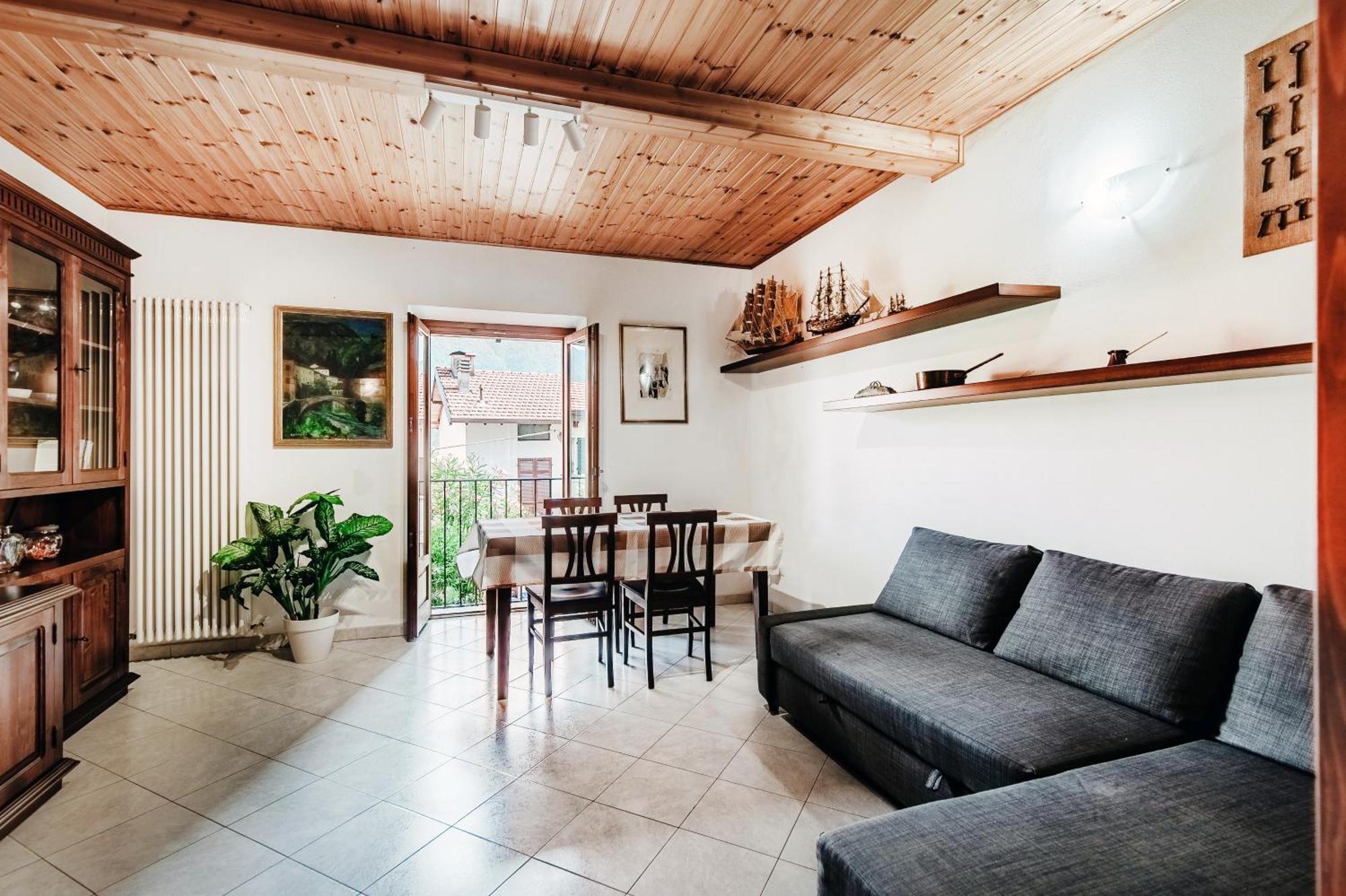 Delizioso Bilocale Vista Lago Colonno Exterior foto